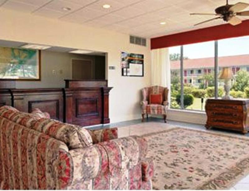 Super 8 By Wyndham Hardeeville - Savannah North Luaran gambar